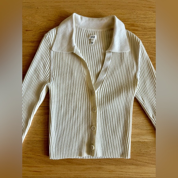 Aerie | Button Down Collar Ribbed Crop Sweater - Picture 2 of 10